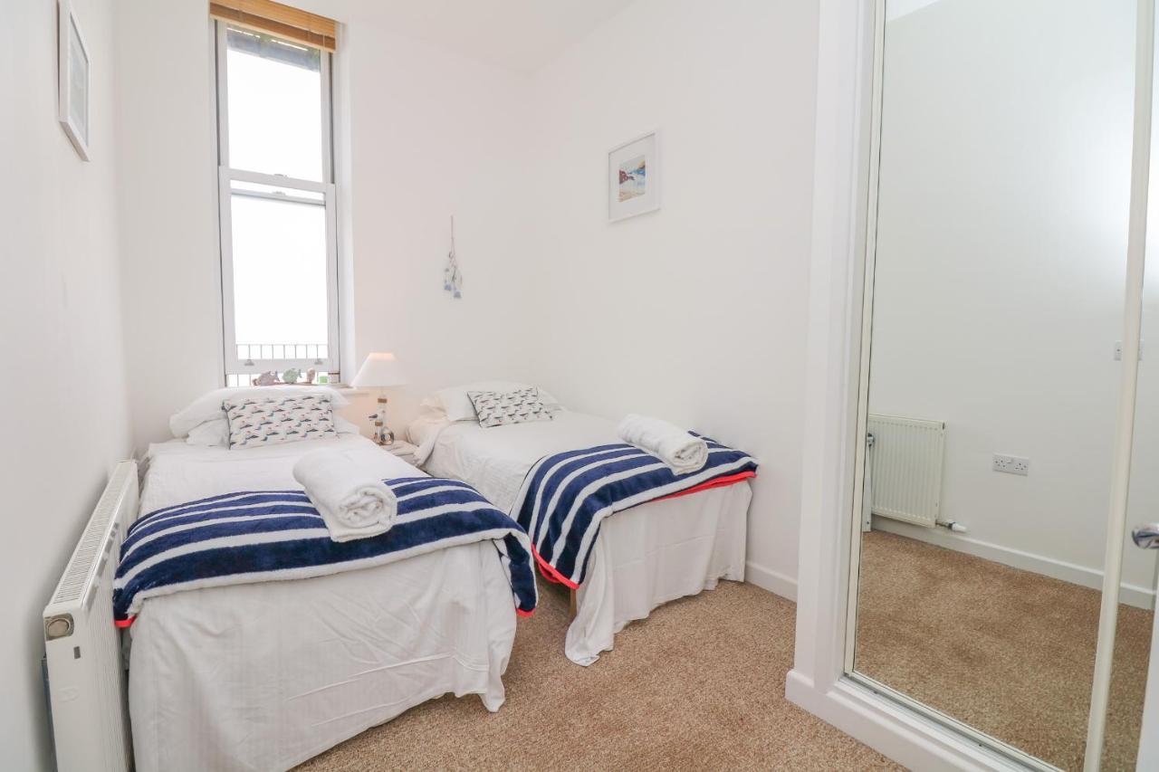 Oceans Side Apartman Ilfracombe Kültér fotó